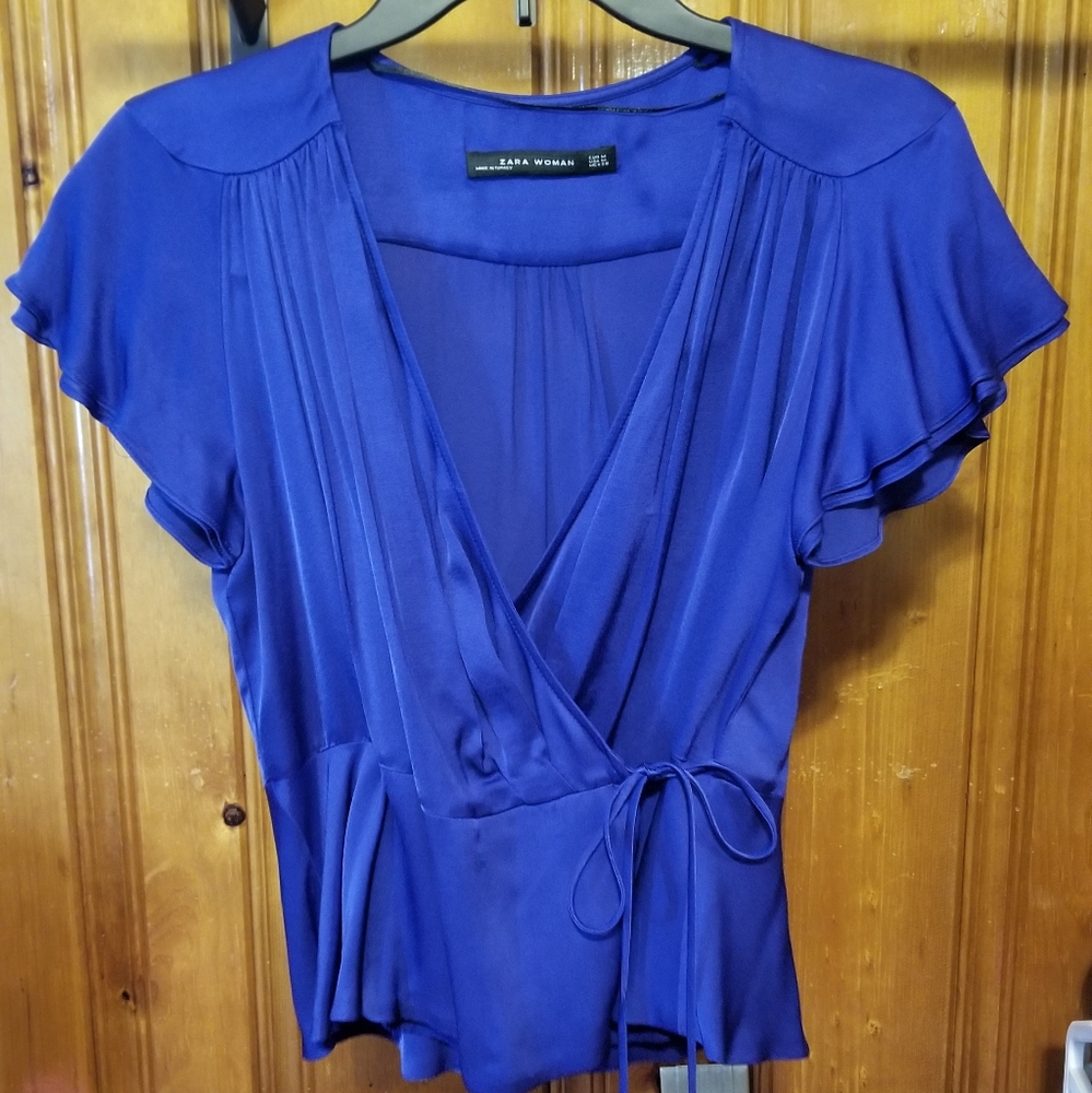 Zara Blue size M top